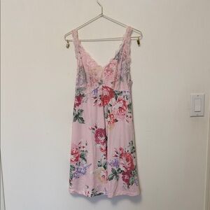 Floral Lace Trim Nightgown